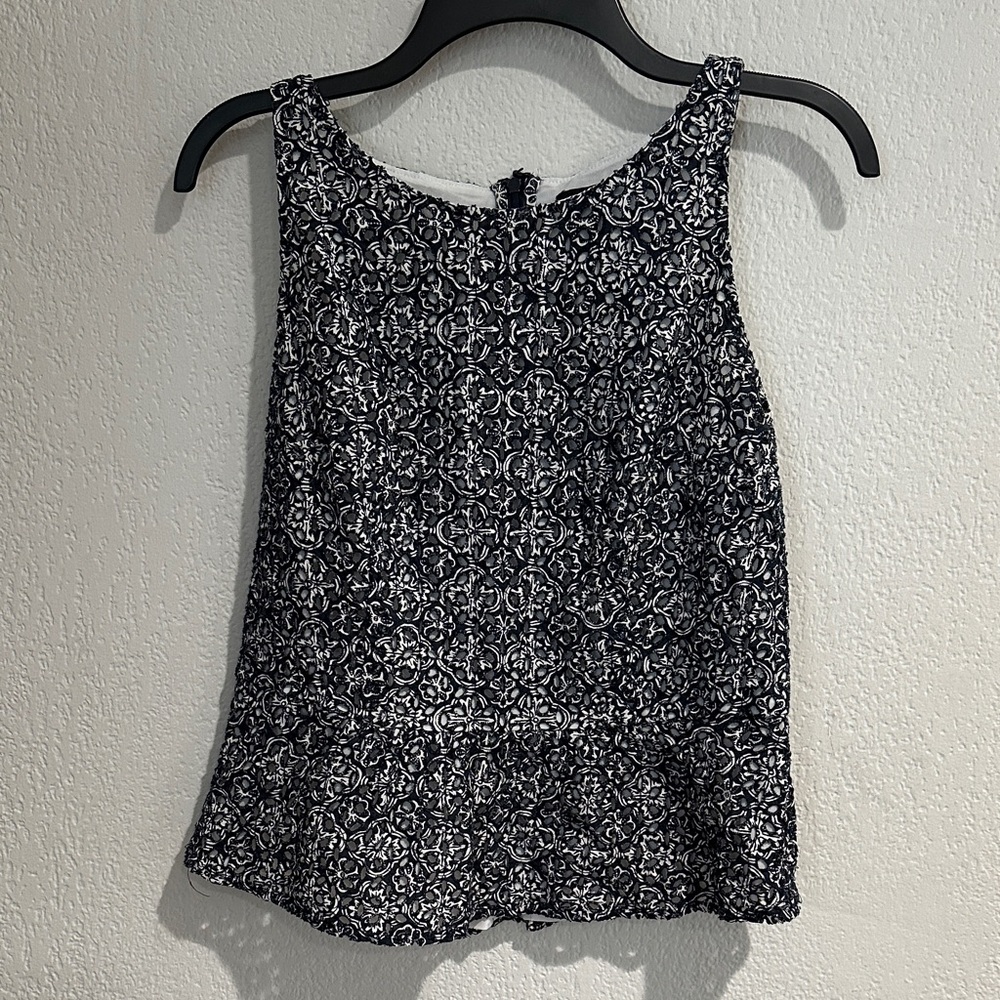 Ann Taylor Monochrome Patterned Blouse